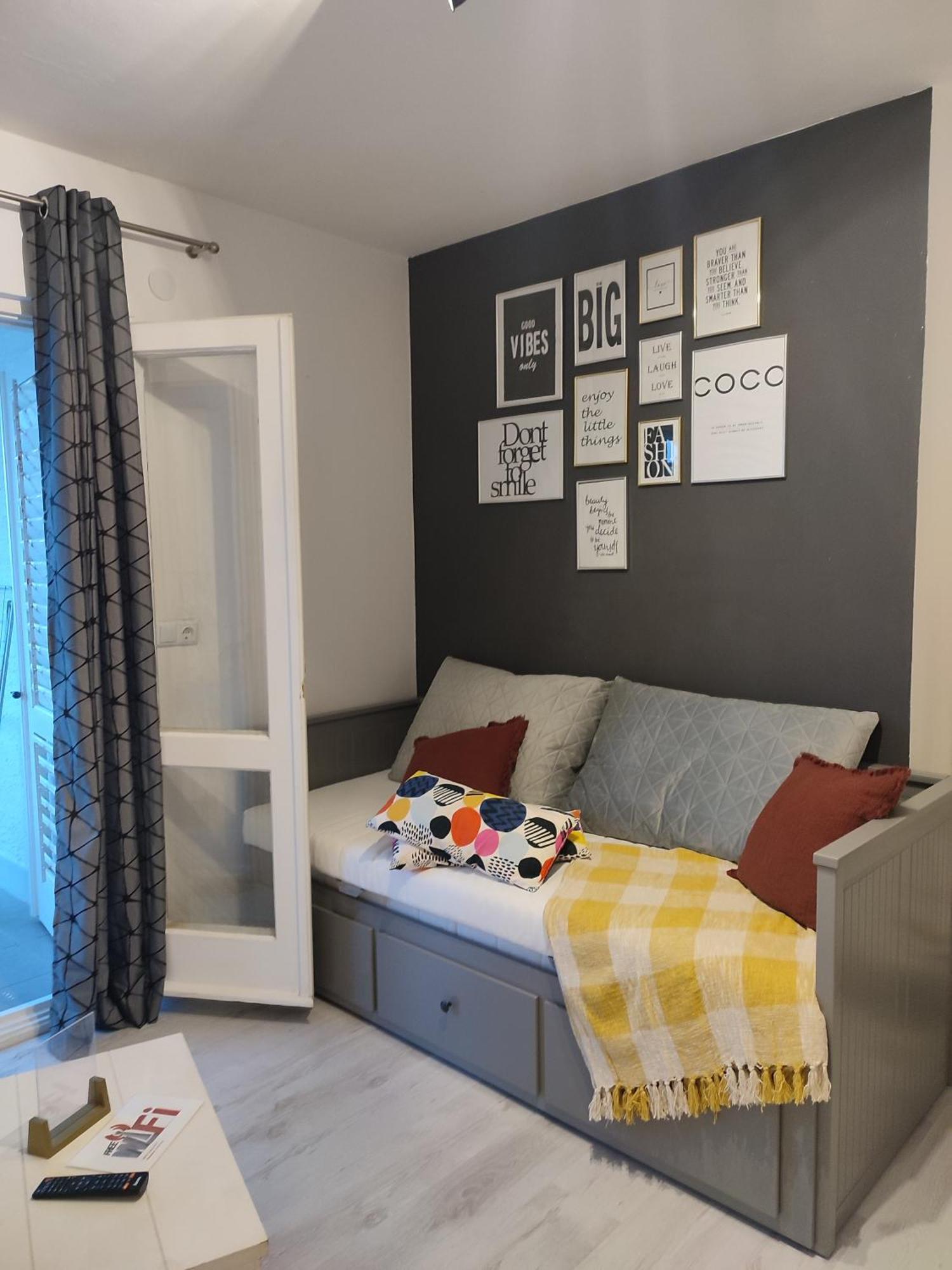 Oleander Apartment In Pakostane Bilik gambar